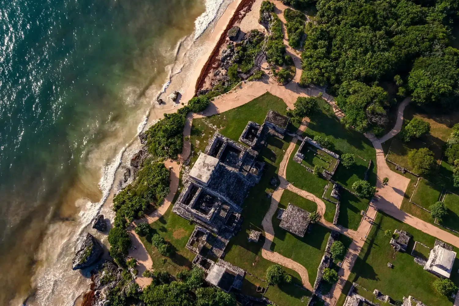 The Tulum ruins above the Caribbean